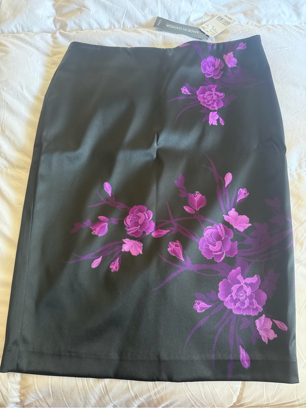 NWT le chateau Black Pencil Skirt with Purple Floral Print